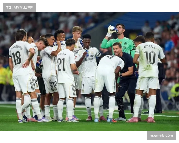 哈维阿隆索执教皇马首赛季 前场球星拥挤问题亟待解决